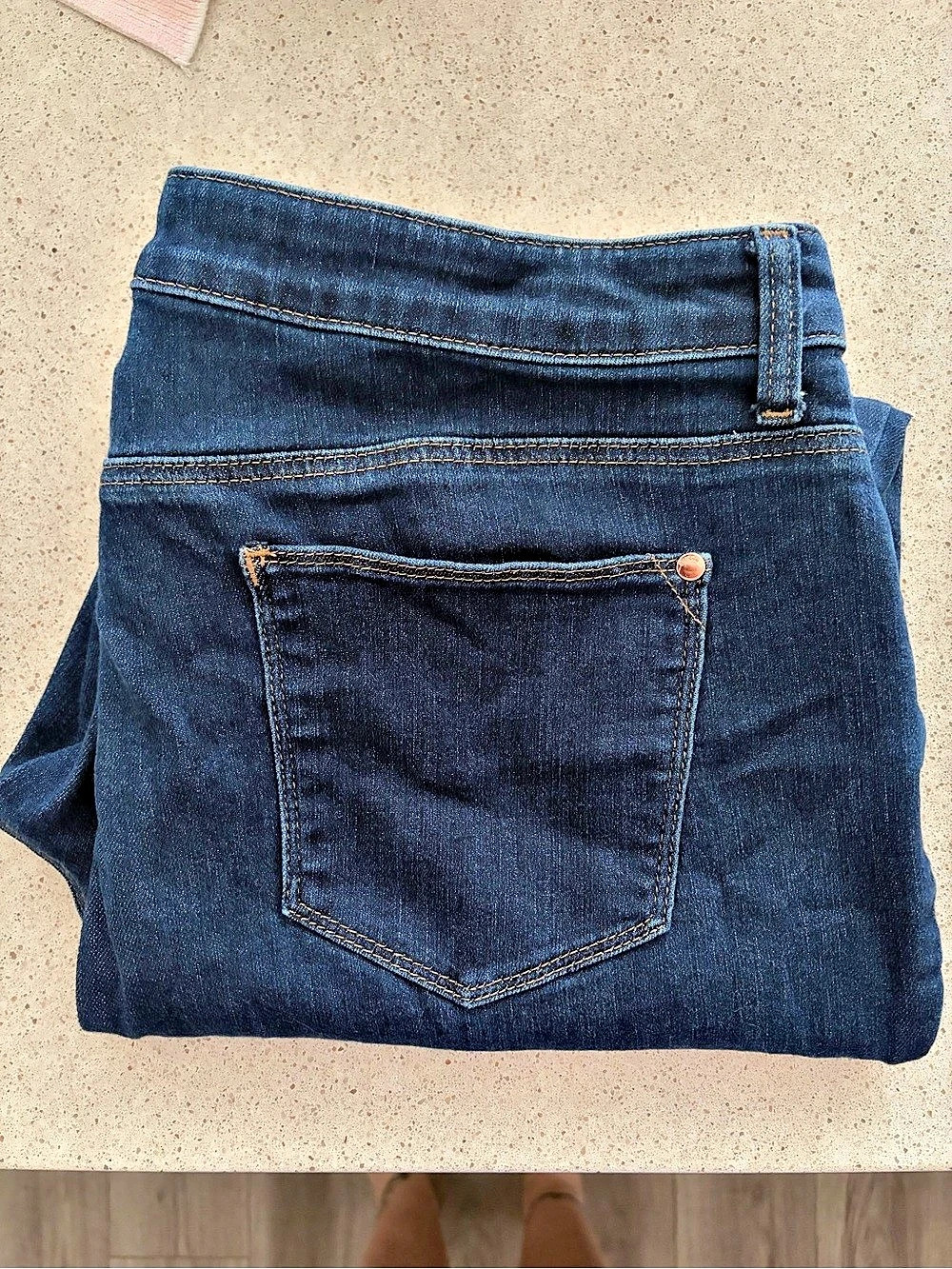 Chico’s Stretch Girlfriend 2.5 Slim Leg Ankle Blue